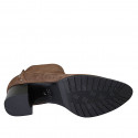 Stivaletto a punta da donna con cerniera e borchie in camoscio marrone tacco 5 - Misure disponibili: 42