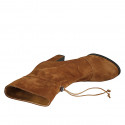 Bottine pour femmes avec fermeture à lacets en daim cognac talon 8 - Pointures disponibles:  42, 43