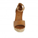 Chaussure ouverte pour femmes avec courroie et plateforme en cuir cognac talon compensé 9 - Pointures disponibles:  43