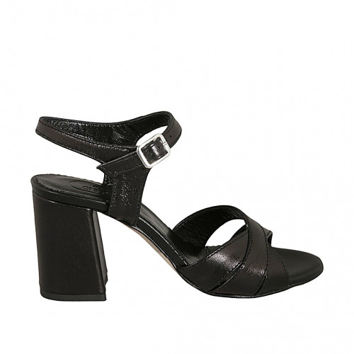Sandale pour femmes avec courroie en cuir noir talon 8 - Pointures disponibles:  42