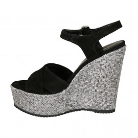 Woman's strap platform... 2