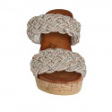 Mule pour femmes en tissu tressé et cuir argent avec goujons, plateforme et talon compensé 7 - Pointures disponibles:  42, 43