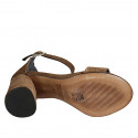 Zapato abierto para mujer con cinturon en gamuza marron tacon 7 - Tallas disponibles:  42