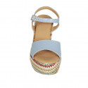 Sandalo da donna con cinturino e plateau in pelle azzurra e tessuto multicolore zeppa 9 - Misure disponibili: 42