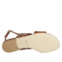 Sandalia para mujer en piel color cognac con tachuelas tacon 1 - Tallas disponibles:  33