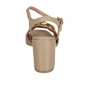 Sandalo da donna con catena e cinturino in pelle beige tacco 8 - Misure disponibili: 42, 43
