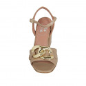 Sandalo da donna con catena e cinturino in pelle beige tacco 8 - Misure disponibili: 42, 43