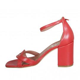 Woman's open shoe in red... 2