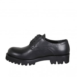 Woman's derby laced shoe in black leather heel 3 - Available sizes:  32, 44 2