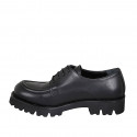Chaussure derby à lacets pour femmes en cuir noir talon 3 - Pointures disponibles:  32