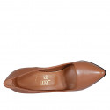 Decolté a punta da donna in pelle marrone tacco 11 - Misure disponibili: 31
